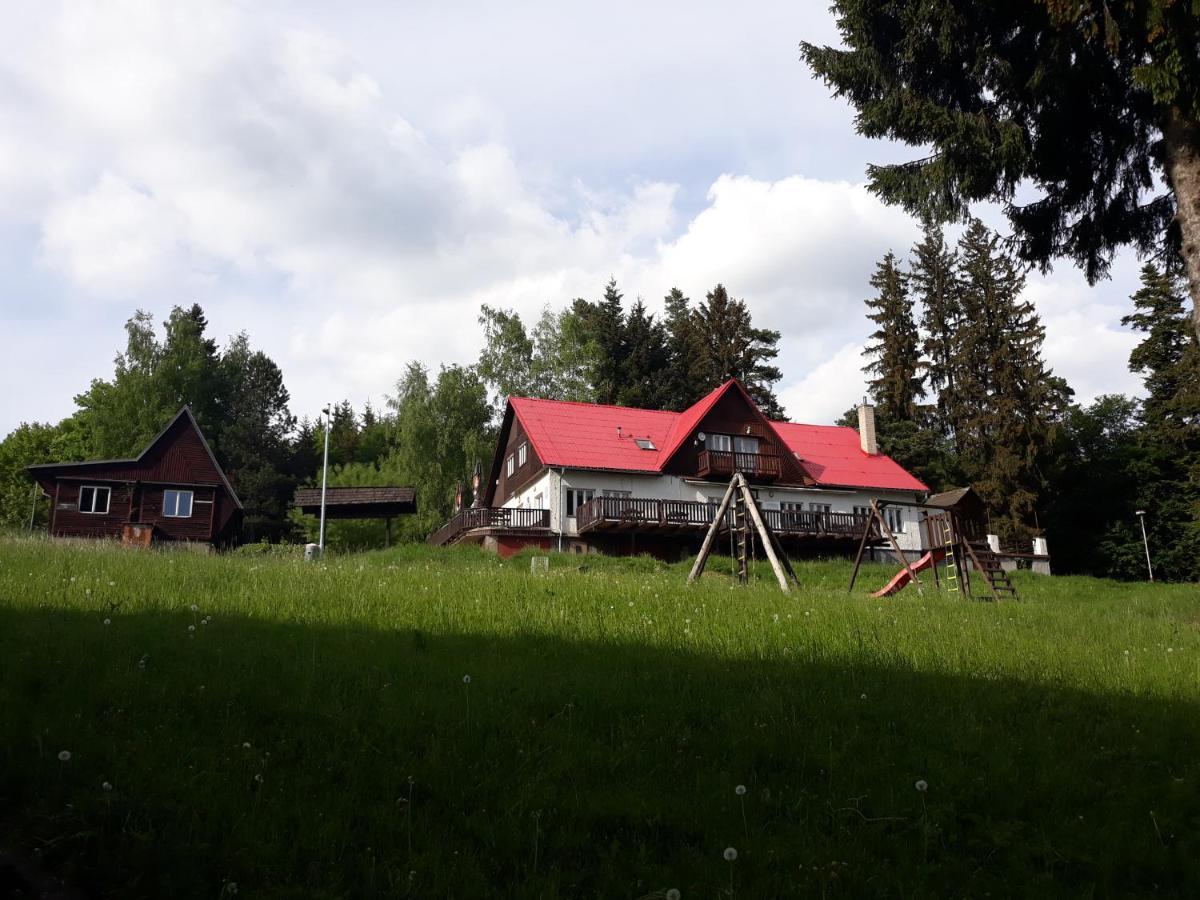 Rekreacni Stredisko Kralovec Valašské Klobouky Exterior foto